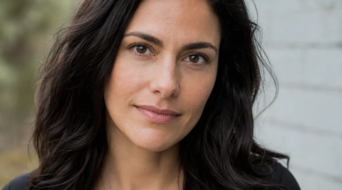 Woman looking rested with bright under-eye area in natural daylight